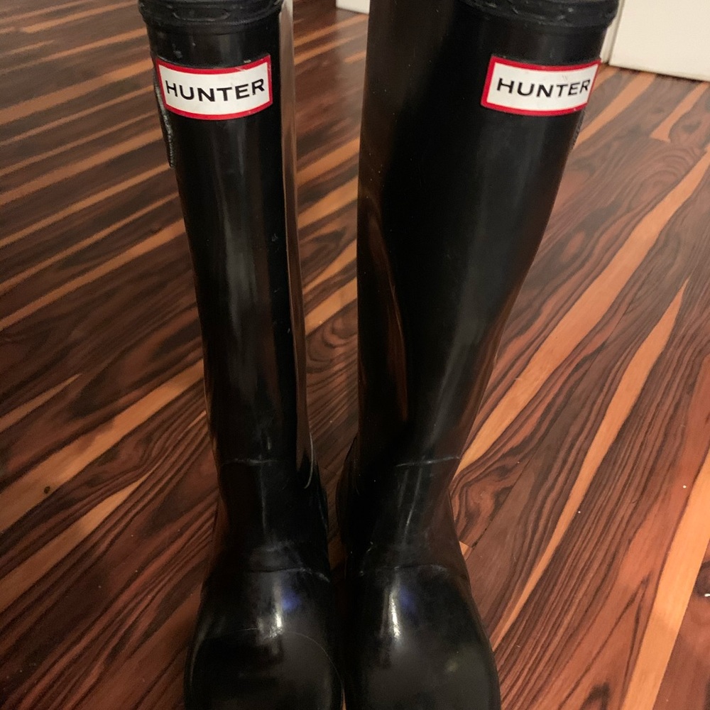 Hunter Rain Boots: Size 7